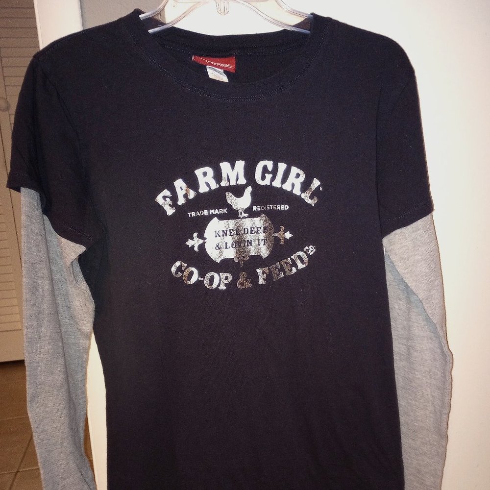Farm Girl Black and Gray Long Sleeve T-shirt Size XXL*